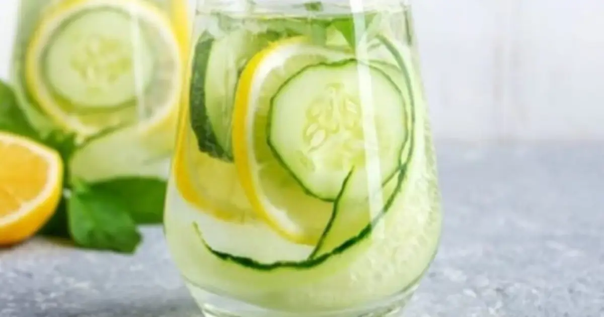 agua con jengibre